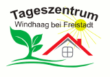 Logo vom Tageszentrum Windhaag bei Freistadt, grüner Baum mit 3 Blätter auf einem grün gewellten Boden, daneben ein rotes Dach mit Fenster und einer gelben Sonne